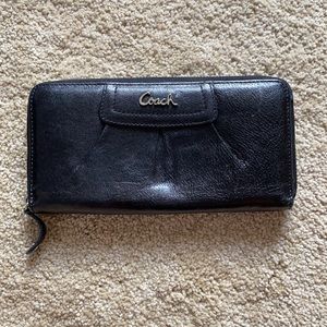 Authentic Coach Wallet